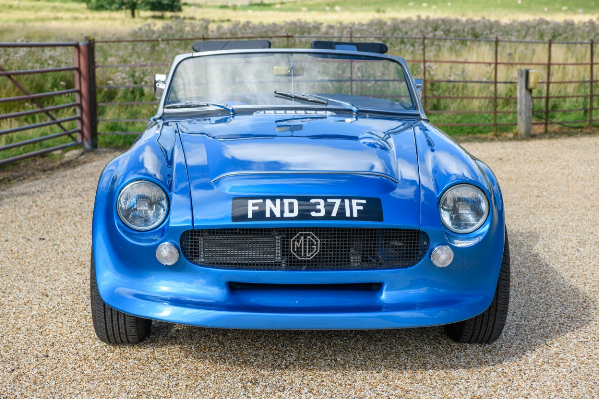 1968 MG C Image 2